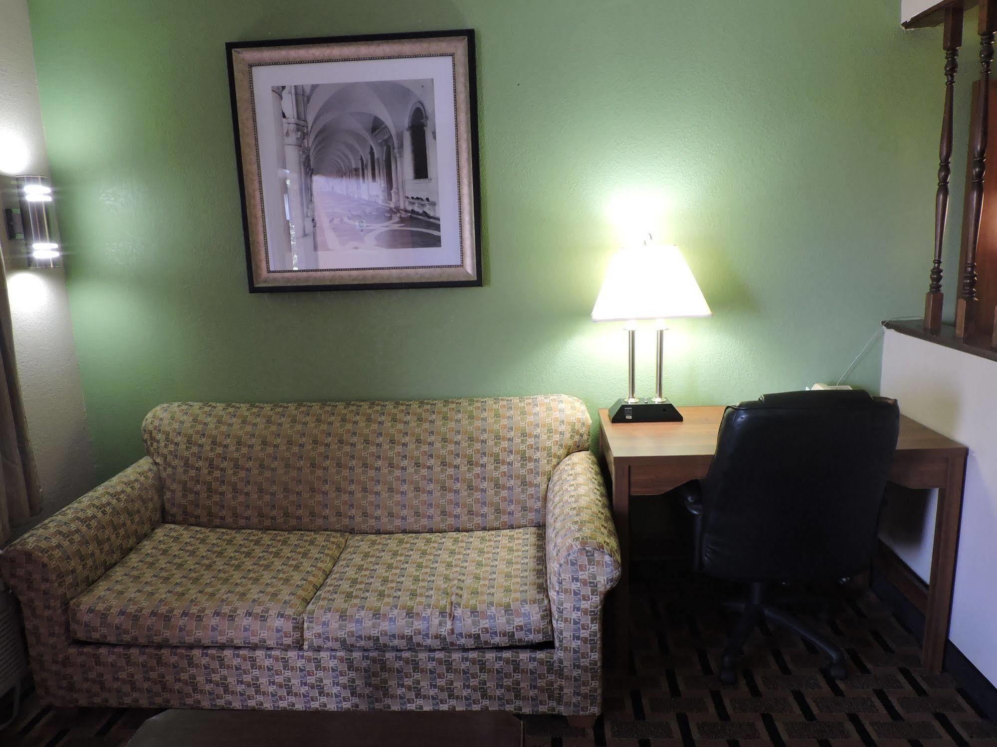 Days Inn Conover/Hickory Exterior foto